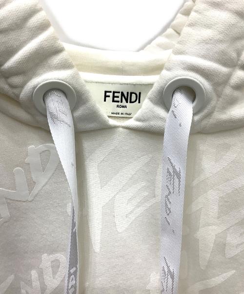 FENDI（フェンディ）FENDI (フェンディ) プルオーバーパーカー アイボリー サイズ:40の古着・服飾アイテム