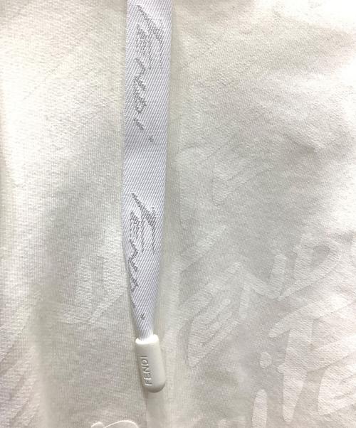 FENDI（フェンディ）FENDI (フェンディ) プルオーバーパーカー アイボリー サイズ:40の古着・服飾アイテム