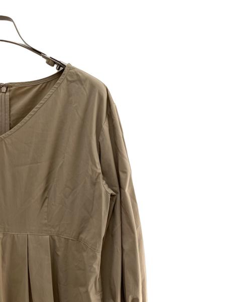 ELENDEEK（エレンディーク）ELENDEEK (エレンディーク) 長袖ワンピース ベージュ サイズ:1の古着・服飾アイテム
