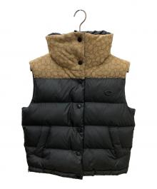 COACH（コーチ）の古着「ダウンベスト」｜ブラック