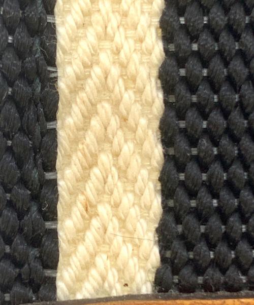 GUCCI（グッチ）GUCCI (グッチ) ベルト アイボリー×ブラックの古着・服飾アイテム