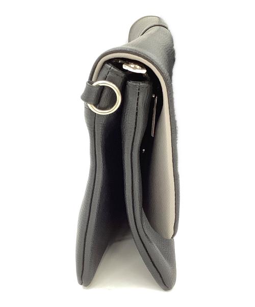 A.D.M.J.（エーディーエムジェイ）A.D.M.J. (エーディーエムジェイ) 型押しショルダーバッグ ブラックの古着・服飾アイテム