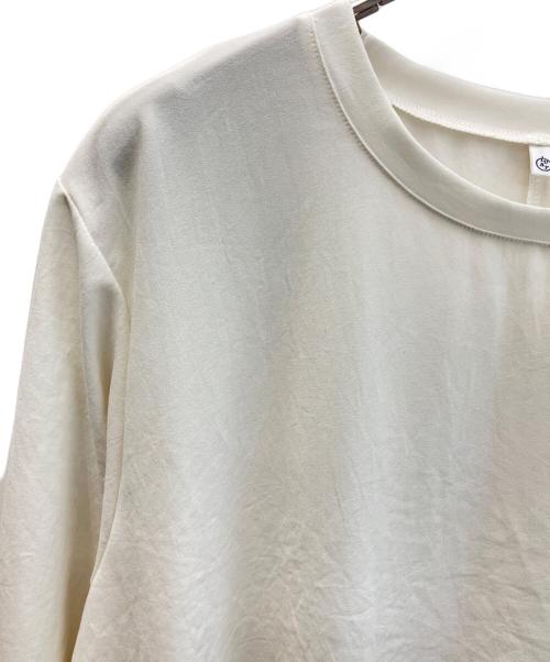 BEARDSLEY（ビアズリー）BEARDSLEY (ビアズリー) 長袖ブラウス アイボリー サイズ:FREE 未使用品の古着・服飾アイテム