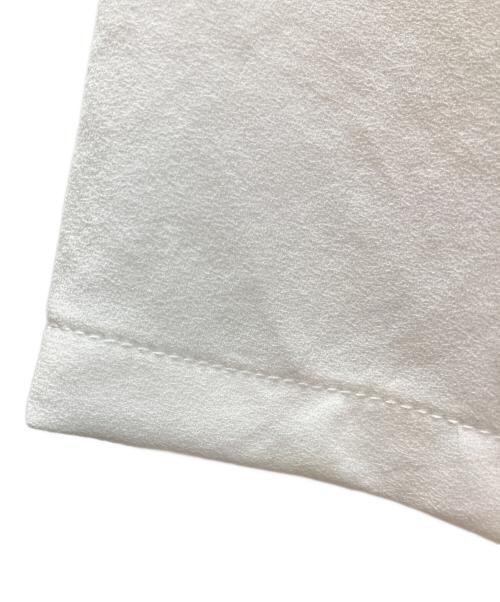 BEARDSLEY（ビアズリー）BEARDSLEY (ビアズリー) 長袖ブラウス ホワイト サイズ:FREE 未使用品の古着・服飾アイテム