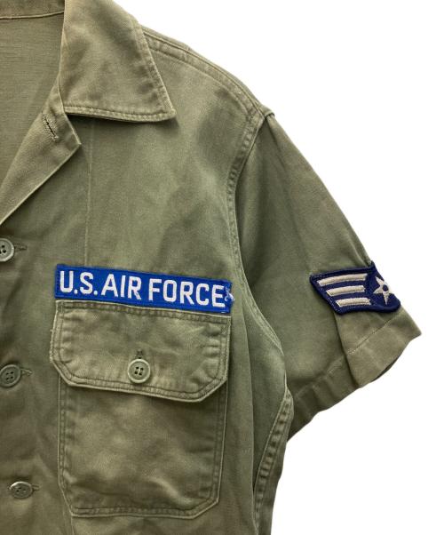 THE HAYES COMPANY（ヘイズ・スペシャリスト・リクルートメント）THE HAYES COMPANY (ヘイズ・スペシャリスト・リクルートメント) ミリタリーシャツ 60's グリーン サイズ:Ｓの古着・服飾アイテム