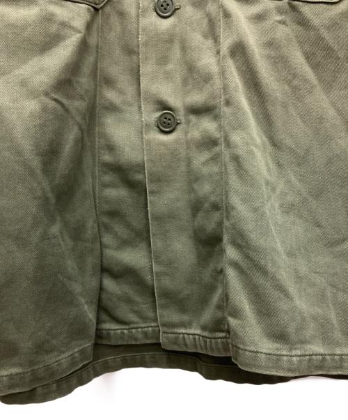 THE HAYES COMPANY（ヘイズ・スペシャリスト・リクルートメント）THE HAYES COMPANY (ヘイズ・スペシャリスト・リクルートメント) ミリタリーシャツ 60's グリーン サイズ:Ｓの古着・服飾アイテム