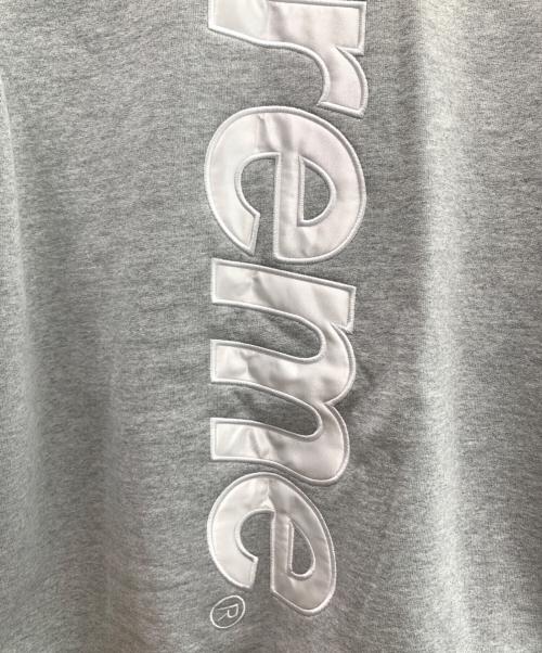 SUPREME（シュプリーム）SUPREME (シュプリーム) Supreme(シュプリーム)Satin Applique Hooded Sweatshirt グレー サイズ:Ｍの古着・服飾アイテム