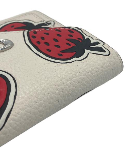 COACH（コーチ）COACH (コーチ) ウィン スモール ウォレット・ストロベリー プリント アイボリーの古着・服飾アイテム