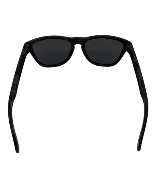 OAKLEY（オークリー）OAKLEY (オークリー) Frogskins サングラス ブラックの古着・服飾アイテム