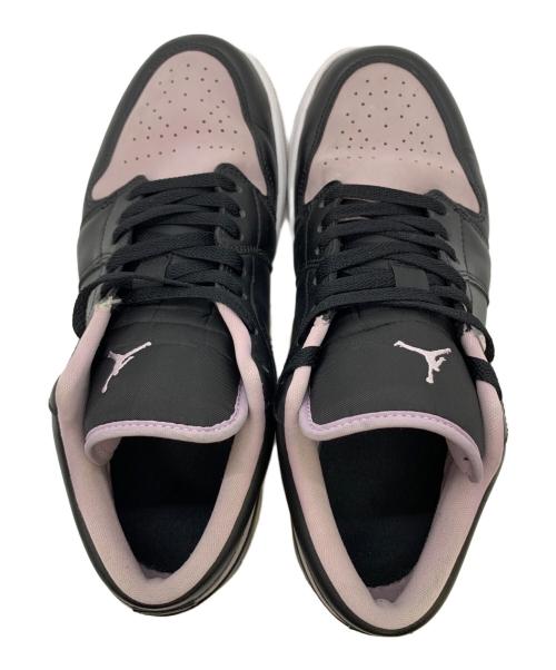 NIKE（ナイキ）NIKE (ナイキ) NIKE(ナイキ)ジョーダン 1 ロー SE デューンブラック×ライトピンク ブラック×ライトピンク サイズ:27の古着・服飾アイテム