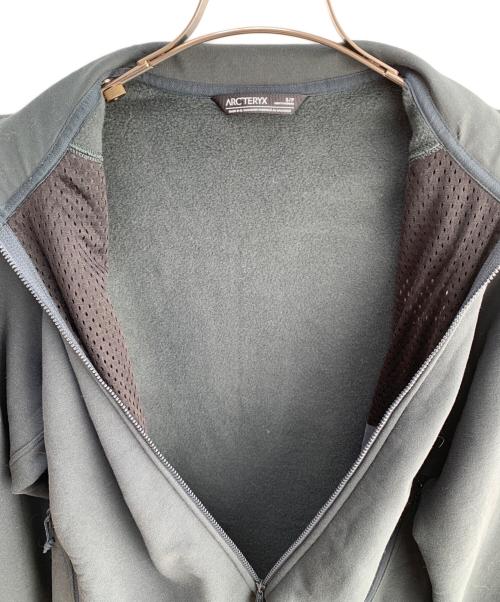 ARC'TERYX（アークテリクス）ARC'TERYX (アークテリクス) カイヤナイトジャケット グレー サイズ:Ｓの古着・服飾アイテム