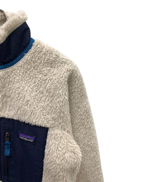 Patagonia（パタゴニア）Patagonia (パタゴニア) Patagonia(パタゴニア)CLASSIC RETRO-X JACKET ベージュ×ネイビー サイズ:XSの古着・服飾アイテム