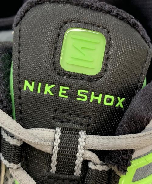 NIKE（ナイキ）NIKE (ナイキ) SHOX TL グレー×グリーン サイズ:26の古着・服飾アイテム
