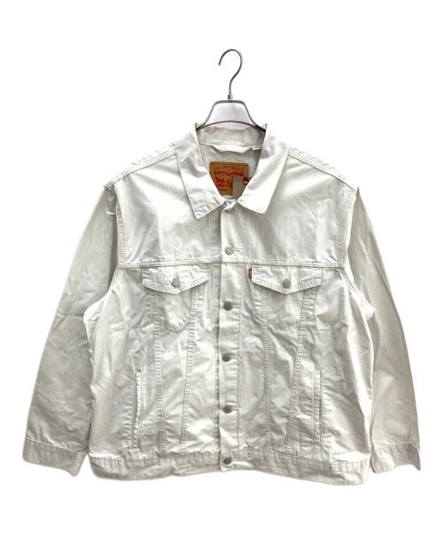 LEVI'S（リーバイス）LEVI'S (リーバイス) トラッカージャケット ホワイト サイズ:XLの古着・服飾アイテム