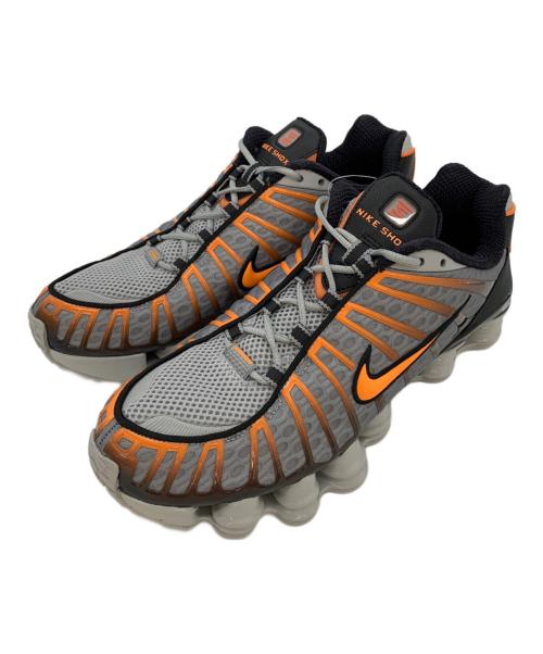 NIKE（ナイキ）NIKE (ナイキ) SHOX TL グレー×オレンジ サイズ:27.5の古着・服飾アイテム