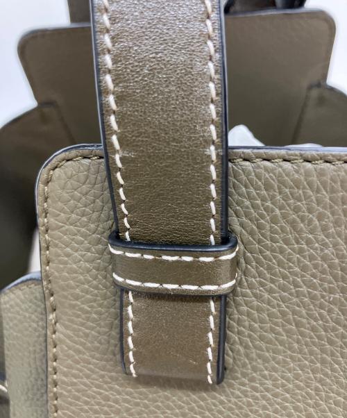 LOEWE（ロエベ）LOEWE (ロエベ) ハンモックスモール オリーブの古着・服飾アイテム