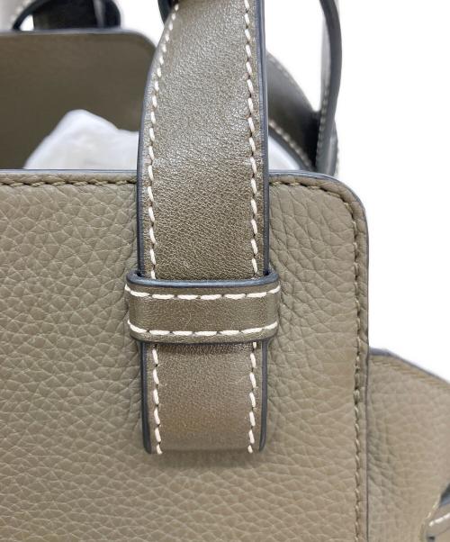 LOEWE（ロエベ）LOEWE (ロエベ) ハンモックスモール オリーブの古着・服飾アイテム