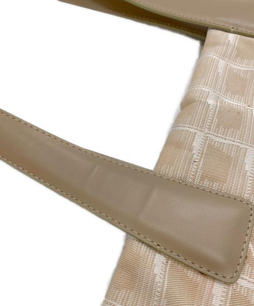 CHANEL（シャネル）CHANEL (シャネル) トートバッグ ベージュの古着・服飾アイテム