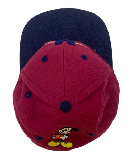 Disney STORE（ディズニーストア）Disney STORE (ディズニーストア) キャップ ボルドー×ネイビーの古着・服飾アイテム