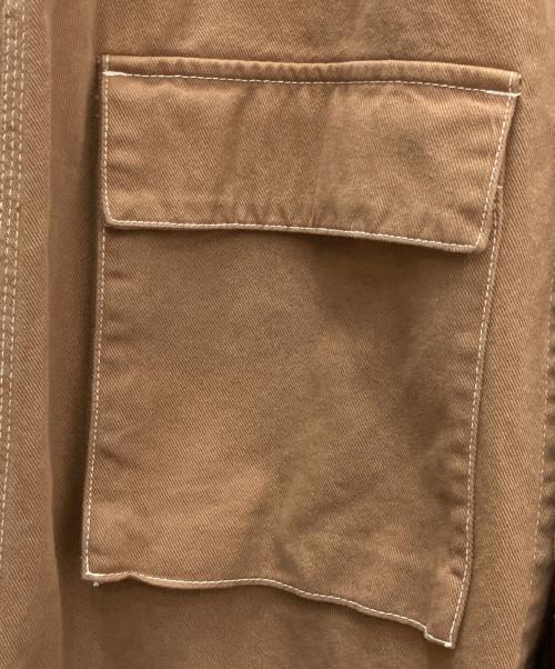 UNIVERSAL OVERALL（ユニバーサルオーバーオール）UNIVERSAL OVERALL (ユニバーサルオーバーオール) コート ブラウン サイズ:FREEの古着・服飾アイテム