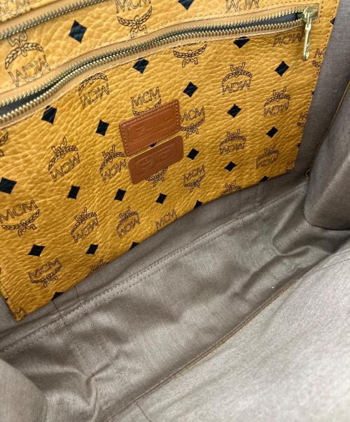 MCM（エムシーエム）MCM (エムシーエム) ヴィセトス キャメルの古着・服飾アイテム
