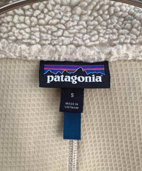 Patagonia（パタゴニア）Patagonia (パタゴニア) クラシクレトロXベスト ネイビー×ベージュ サイズ:Sの古着・服飾アイテム
