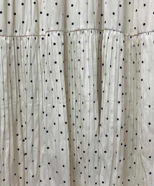 Lily Brown（リリーブラウン）Lily Brown (リリーブラウン) 長袖ワンピース オフホワイト サイズ:Ｓの古着・服飾アイテム