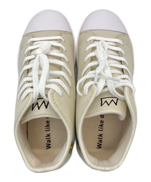 Sangacio（サンガッチョ）SANGACIO (サンガッチョ) NYUsHI JEAN-MICHEL BASQUIAT スニーカー ベージュ サイズ:23.5の古着・服飾アイテム