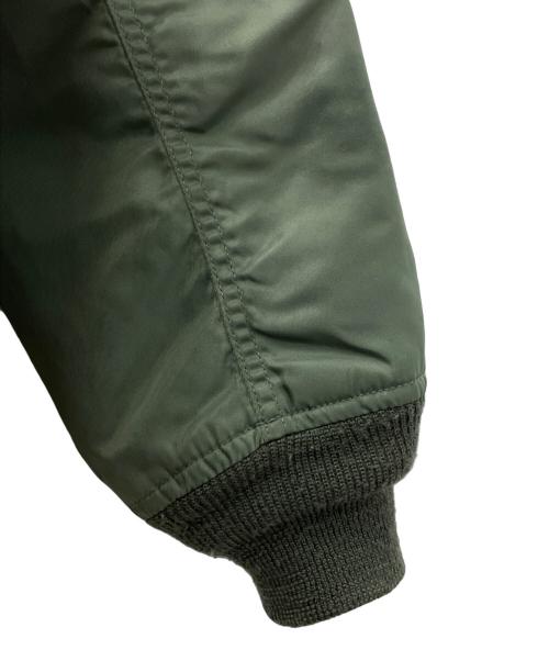 AVIREX（アヴィレックス）AVIREX (アヴィレックス) フライトジャケット オリーブ サイズ:Ｍの古着・服飾アイテム