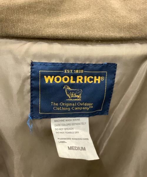 WOOLRICH（ウールリッチ）WOOLRICH (ウールリッチ) キルティング中綿ジャケット ベージュ サイズ:Ｍの古着・服飾アイテム