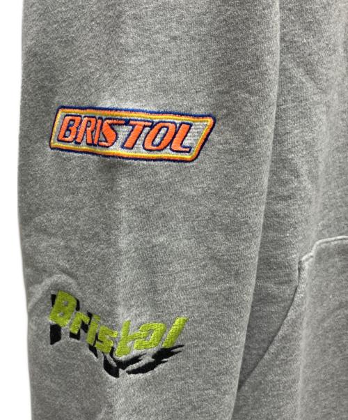 F.C.R.B.（エフシーレアルブリストル）F.C.R.B. (エフシーレアルブリストル) プルオーバーパーカー グレー サイズ:SIZE Mの古着・服飾アイテム