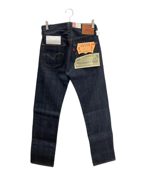 LEVI'S VINTAGE CLOTHING（リーバイス ビンテージ クロージング）LEVI'S VINTAGE CLOTHING (リーバイス ビンテージ クロージング) 501XX復刻セルビッチデニムパンツ インディゴ サイズ:SIZE 76cm (W30) 未使用品の古着・服飾アイテム