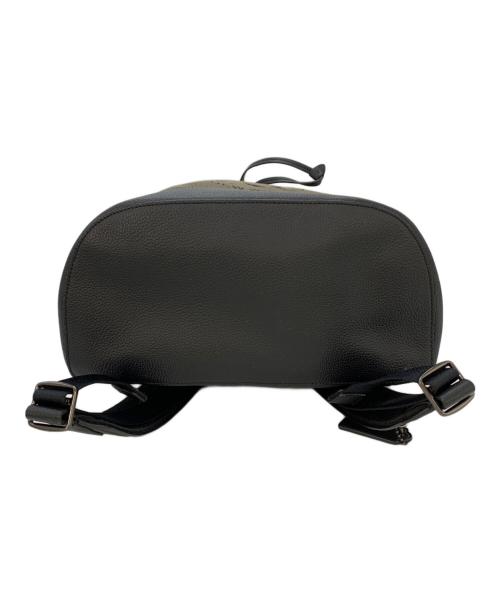 COACH（コーチ）COACH (オールドコーチ) リュック カーキの古着・服飾アイテム