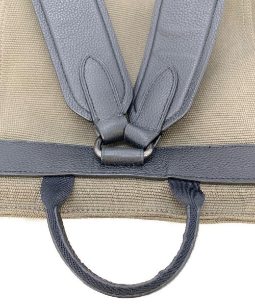 COACH（コーチ）COACH (オールドコーチ) リュック カーキの古着・服飾アイテム