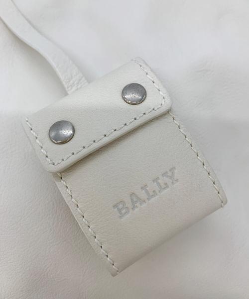 BALLY（バリー）BALLY (バリー) 2WAYバッグ ホワイト×ライトグリーンの古着・服飾アイテム