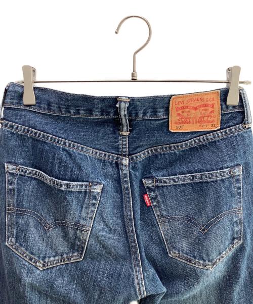 LEVI'S（リーバイス）LEVI'S (リーバイス) LEVI'S(リーバイス)501 ボタンフライ ストレート ノンウォッシュ リジット 生デニム ストレート ジーンズ パンツ インディゴ サイズ:73.5cm (W29)の古着・服飾アイテム