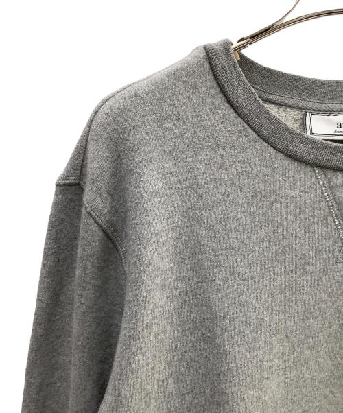 AMI Alexandre Mattiussi（アミアレクサンドルマテュッシ）AMI Alexandre Mattiussi (アミアレクサンドルマテュッシ) クルーネックスウェット グレー サイズ:不明の古着・服飾アイテム