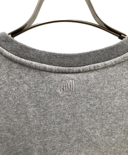 AMI Alexandre Mattiussi（アミアレクサンドルマテュッシ）AMI Alexandre Mattiussi (アミアレクサンドルマテュッシ) クルーネックスウェット グレー サイズ:不明の古着・服飾アイテム