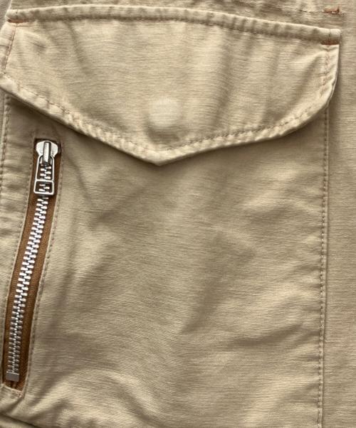 AVIREX（アヴィレックス）AVIREX (アヴィレックス) ミリタリージャケット ベージュ サイズ:Ｍの古着・服飾アイテム