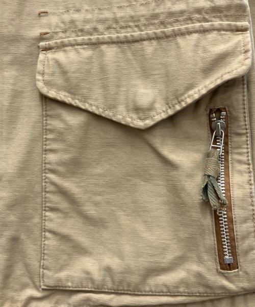 AVIREX（アヴィレックス）AVIREX (アヴィレックス) ミリタリージャケット ベージュ サイズ:Ｍの古着・服飾アイテム