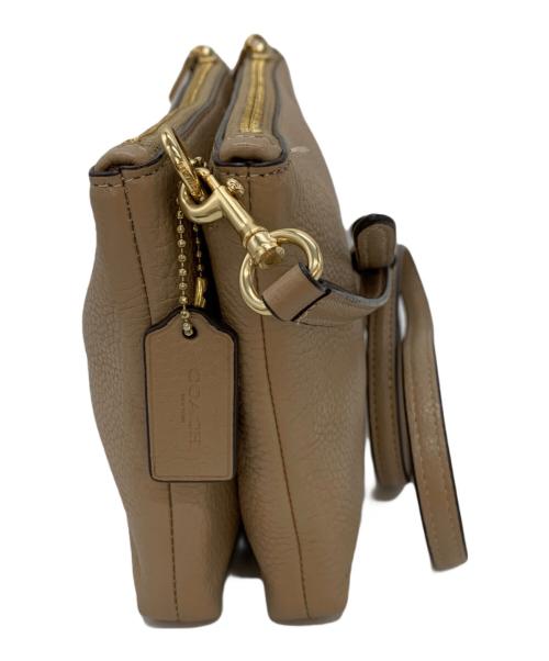 COACH（コーチ）COACH (コーチ) ショルダーバッグ ベージュの古着・服飾アイテム