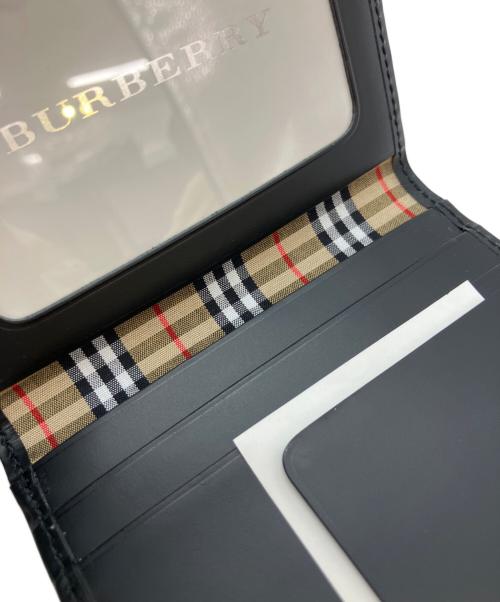 BURBERRY（バーバリー）BURBERRY (バーバリー) パスケース ブラックの古着・服飾アイテム