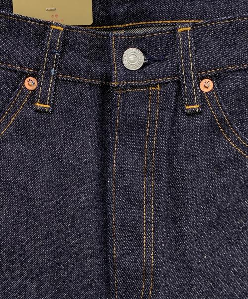 LEVI'S（リーバイス）LEVI'S (リーバイス) ジーンズ ネイビー サイズ:W30×L34 未使用品の古着・服飾アイテム