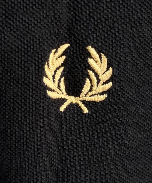 FRED PERRY（フレッドペリー）FRED PERRY (フレッドペリー) 半袖シャツ ブラック サイズ:42の古着・服飾アイテム