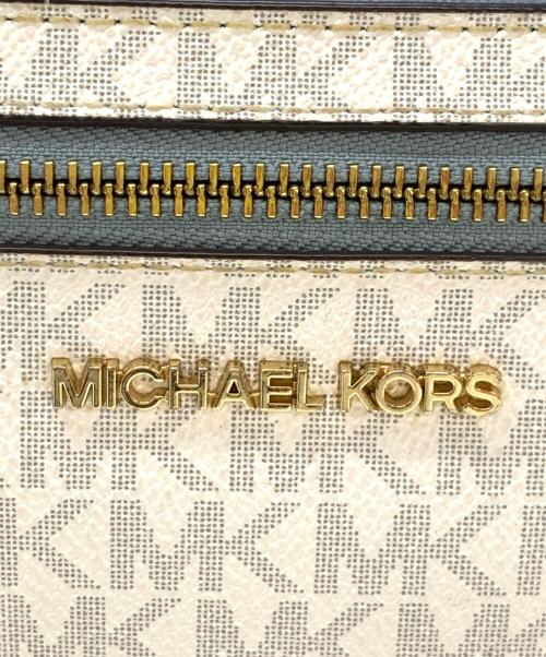 MICHAEL KORS（マイケル・コース）MICHAEL KORS (マイケル・コース) ショルダーバッグ ホワイト×スカイブルーの古着・服飾アイテム