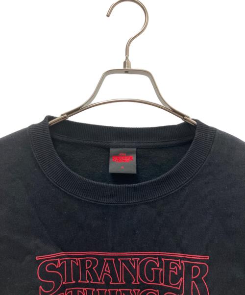 GU（ジーユー）GU (ジーユー) STRANGERTHINGS (ストレンジャーシングス) スウェット ブラック サイズ:XLの古着・服飾アイテム