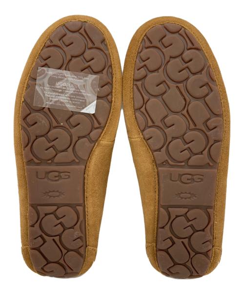 UGG（アグ）UGG (アグ) モカシンシューズ ブラウン サイズ:25の古着・服飾アイテム