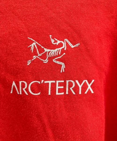 ARC'TERYX（アークテリクス）ARC'TERYX (アークテリクス) 半袖カットソー レッド サイズ:Ｓの古着・服飾アイテム