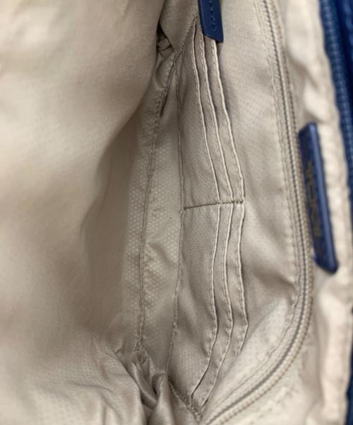 TUMI（トゥミ）TUMI (トゥミ) ショルダーバッグ ネイビー×ゴールドの古着・服飾アイテム