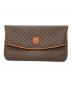 CELINE（セリーヌ）の古着「マカダム柄クラッチバッグ」｜ブラウン